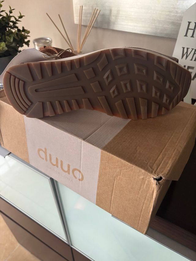 Sandalias menorquinas de piel, color marrón