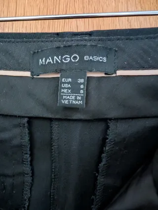 Pantalón negro Mango Talla 38