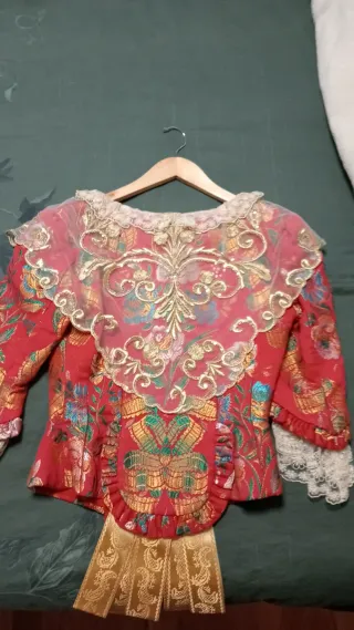 Vestido de Fallera Rojo y Dorado