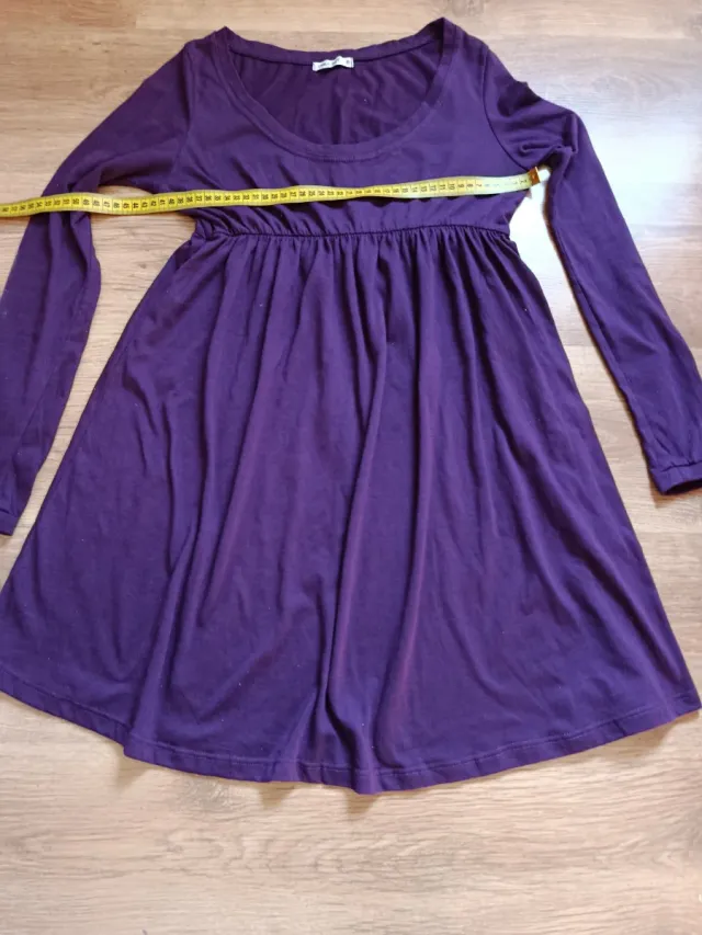 Vestido morado manga larga talla M