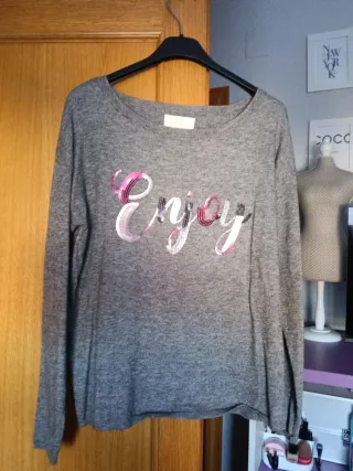 Jersey gris con lentejuelas Enjoy