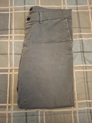 3 Pantalones clásicos hombre talla 48 gris