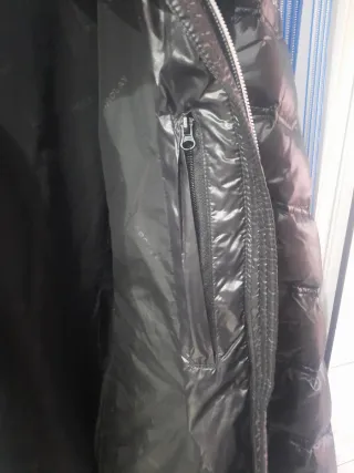 Abrigo acolchado negro mujer