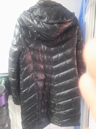 Abrigo acolchado negro mujer