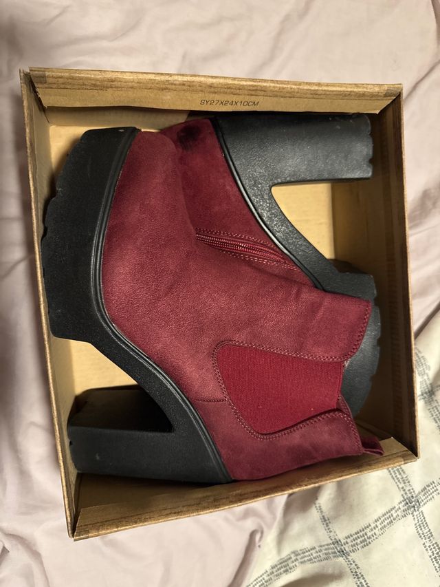 Botín de tacón para mujer