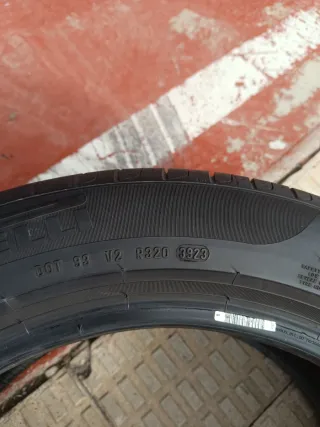 Neumáticos Pirelli 245/50/R18