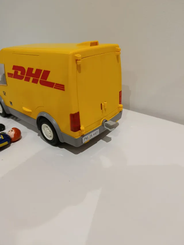 Playmobil 4401 Furgoneta DHL 2