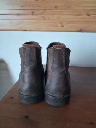 Botas camperas bajas marrones