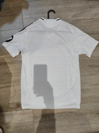 Camiseta Real Madrid Adidas Talla M sin estrenar