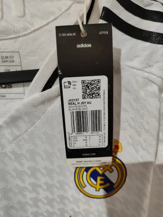 Camiseta Real Madrid Adidas Talla M sin estrenar