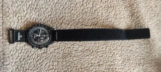 Omega x Swatch Mission to the Moonphase Snoopy