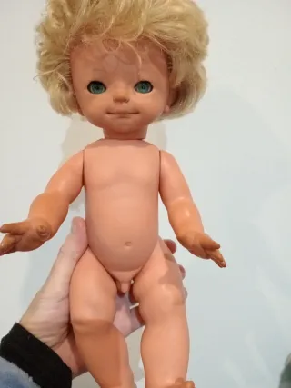 Muñeco antiguo rubio ojos azules