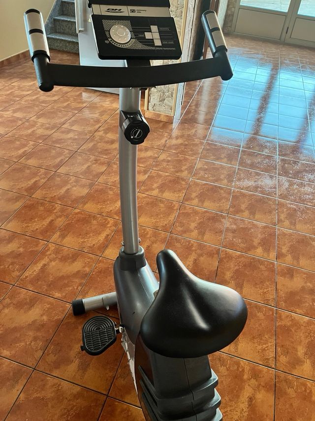 Bicicleta Statica BH Fitness