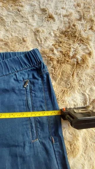 Pantalón vaquero bombacho azul