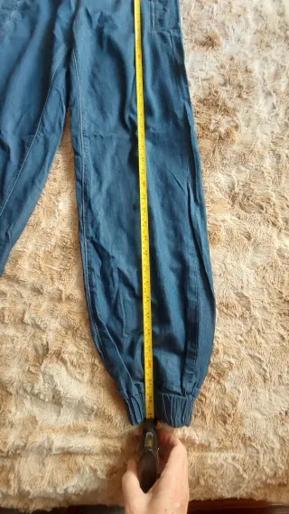 Pantalón vaquero bombacho azul