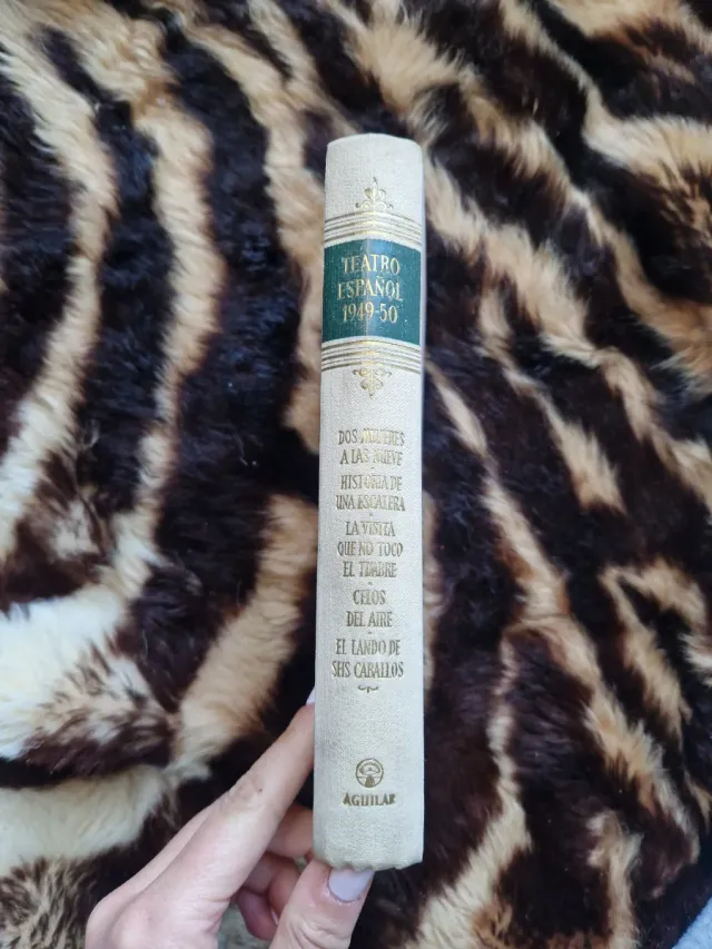 Libro vintage Teatro Español 1949-1950