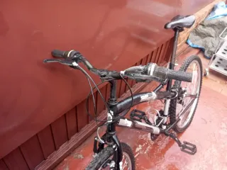 Bicicleta de montaña requiere reparación profunda