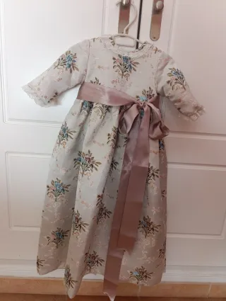 Volcada fallera bebé 6 meses