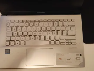 Asus Vivobook X420U Plata