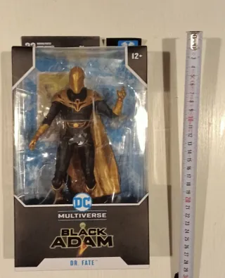 Figura DC Multiverse Dr. Fate Black Adam