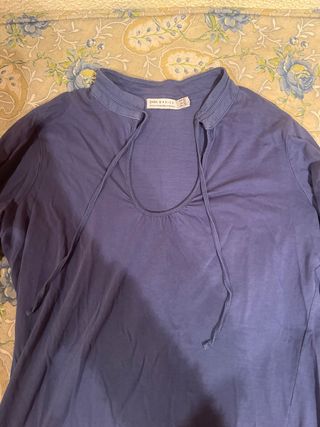 Camiseta azul manga larga