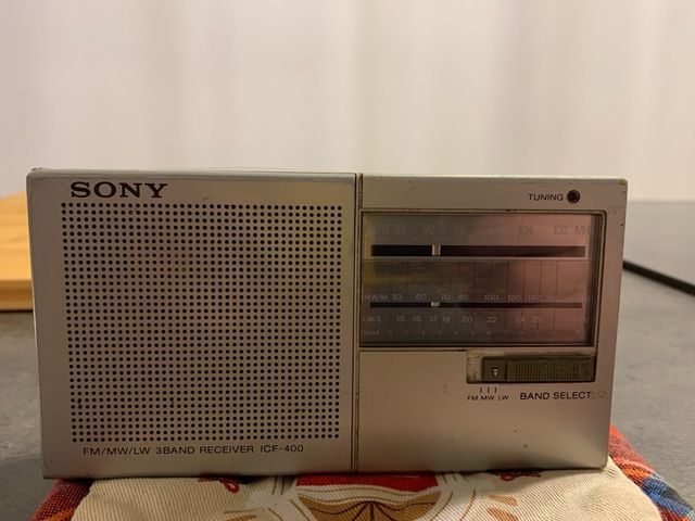 Radio transistor Sony ICF-400 vintage