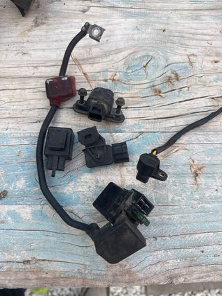 Kawasaki ER6-N F Piezas Eléctricas