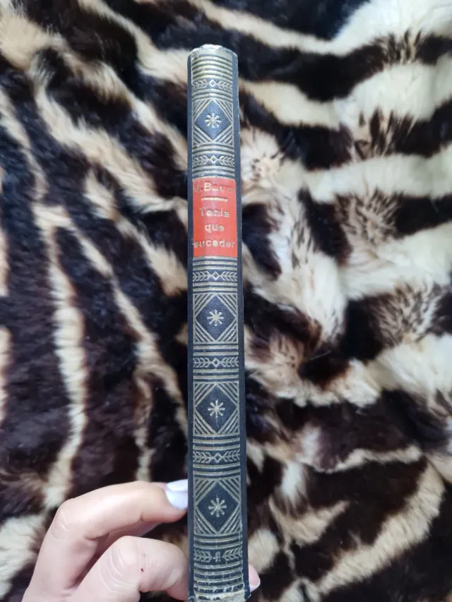 Libro vintage Tenía Que Suceder de Vicki Baum