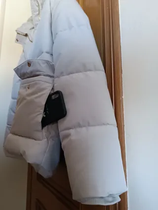 Abrigo acolchado beige