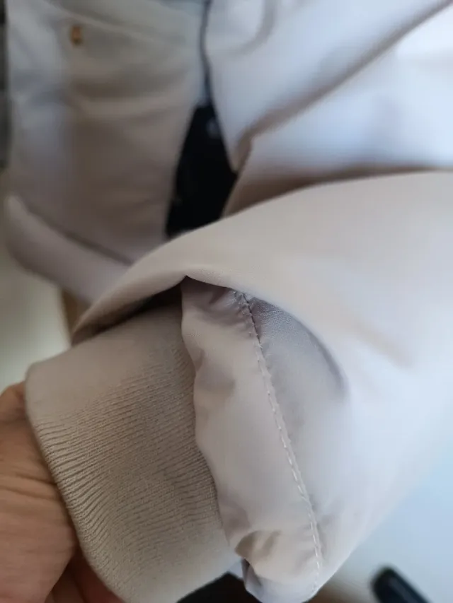 Abrigo acolchado beige