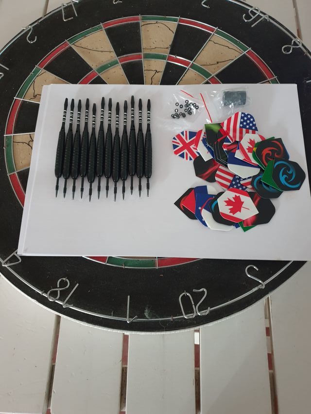 Diana de dardos con dardos