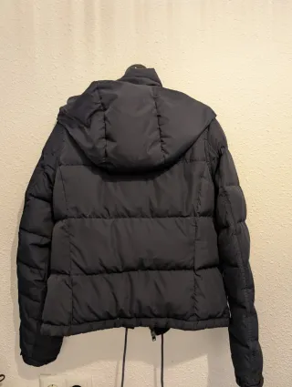 Plumífero Hollister, Azul oscuro Talla M