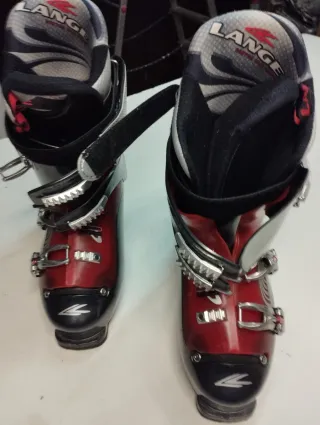Botas de esquí Lange rojas y negras