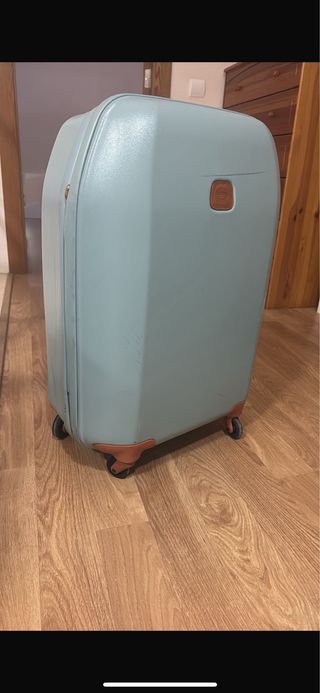 Maleta rígida celeste con detalles marron