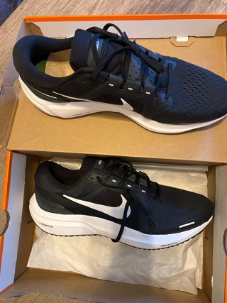 Nike Zoom X Deportivas Negras y Blancas