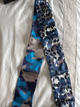 Pañuelo Furla Azul y Multicolor