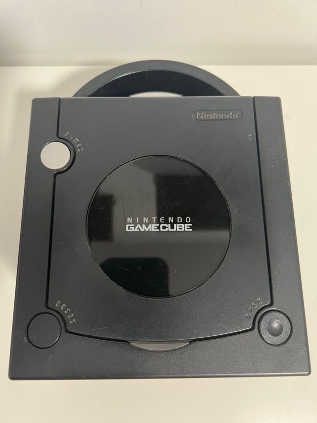 Nintendo GAMECUBE Negra + Mando + cables