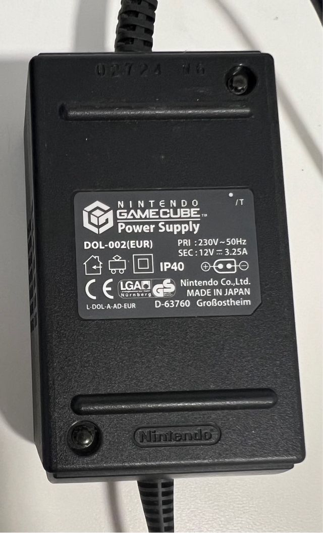 Nintendo GAMECUBE Negra + Mando + cables