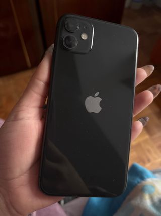 iPhone 11 Apple