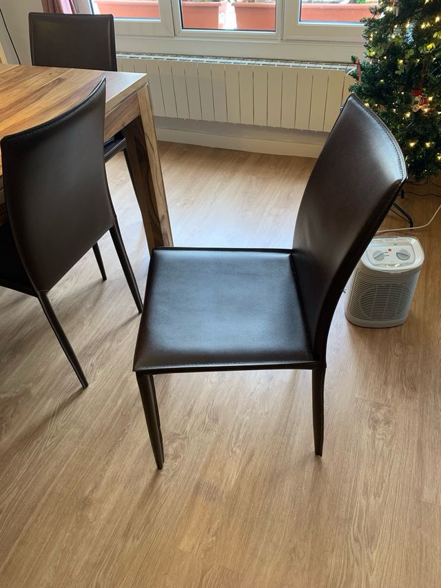 Sillas de piel marrón (x6)