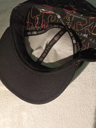 Gorra NY Yankees Negra Diseño Abstracto