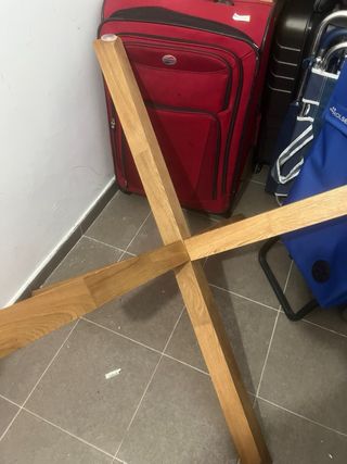 Tavolo da pranzo in legno