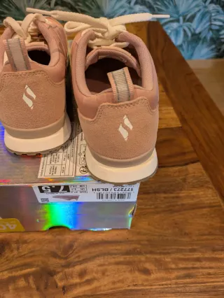 Zapatillas Skechers Rosa/Beige