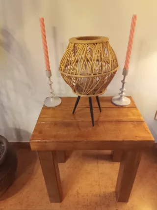 Tavolino in legno massello