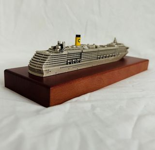 Modellino Costa Mediterranea in Metallo