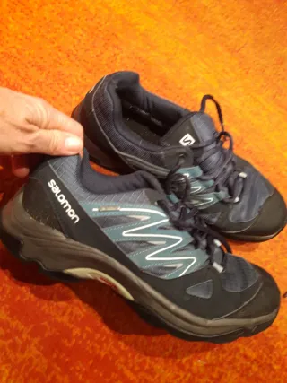 Zapatillas Salomon Gore-Tex Talla 40