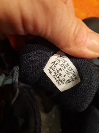 Zapatillas Salomon Gore-Tex Talla 40