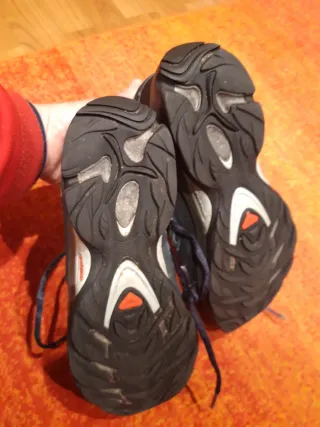 Zapatillas Salomon Gore-Tex Talla 40