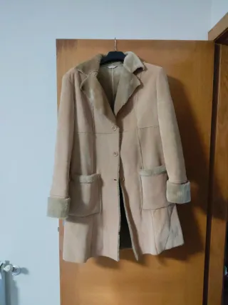 Chaquetón antelina con pelillo interior