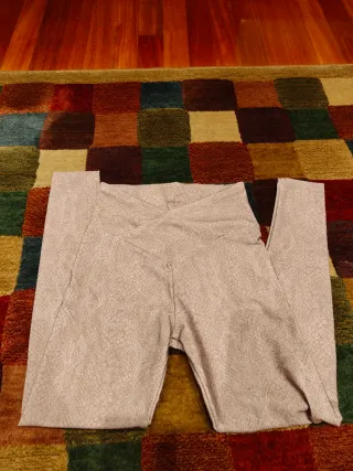 Mallas deportivas estampado serpiente